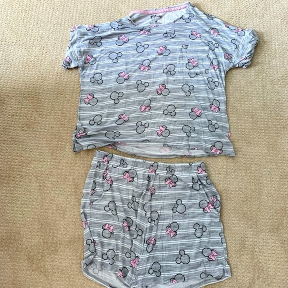 Disney Minnie pyjamas